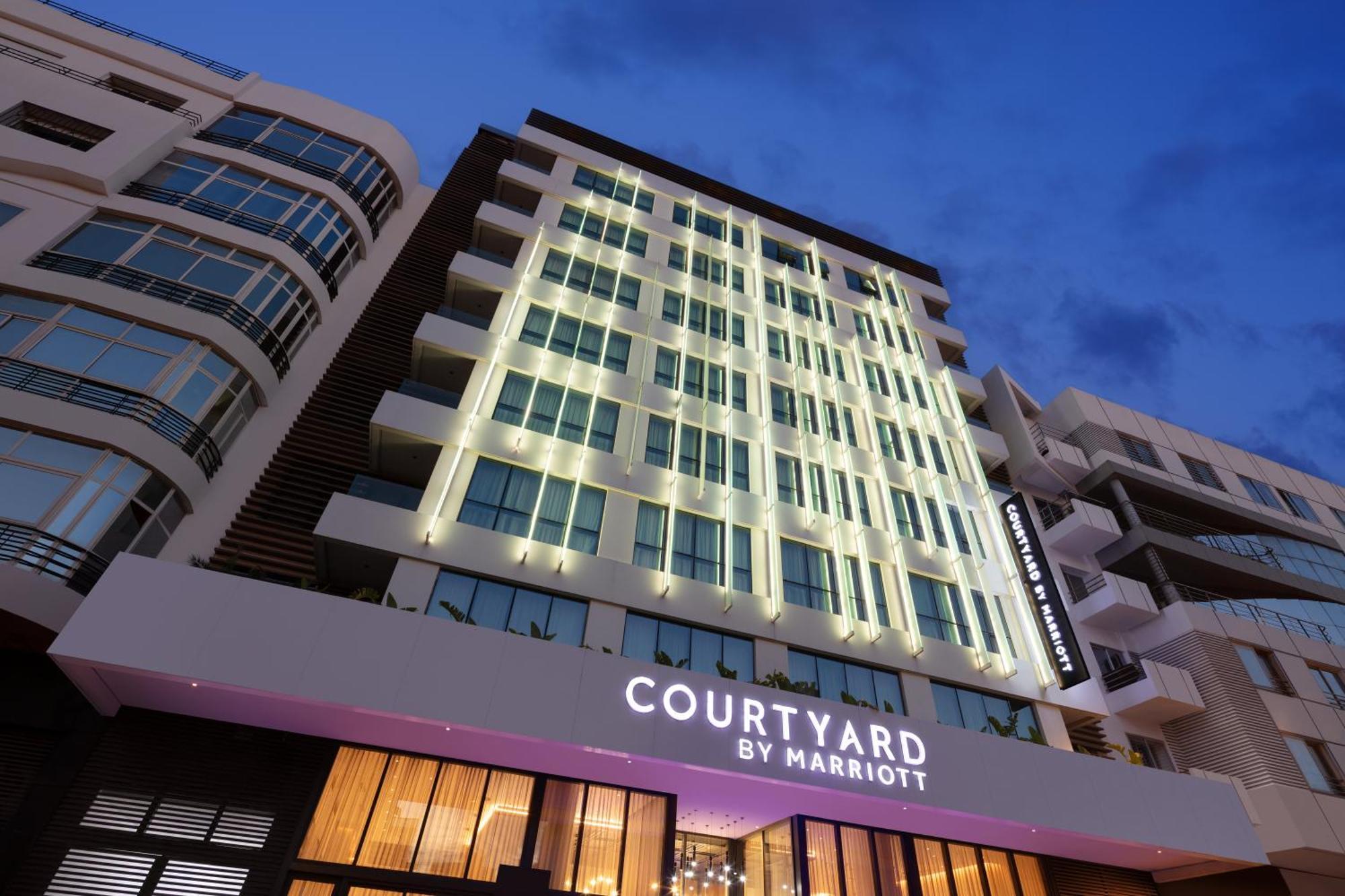 Courtyard By Marriott Downtown Casa Blanca