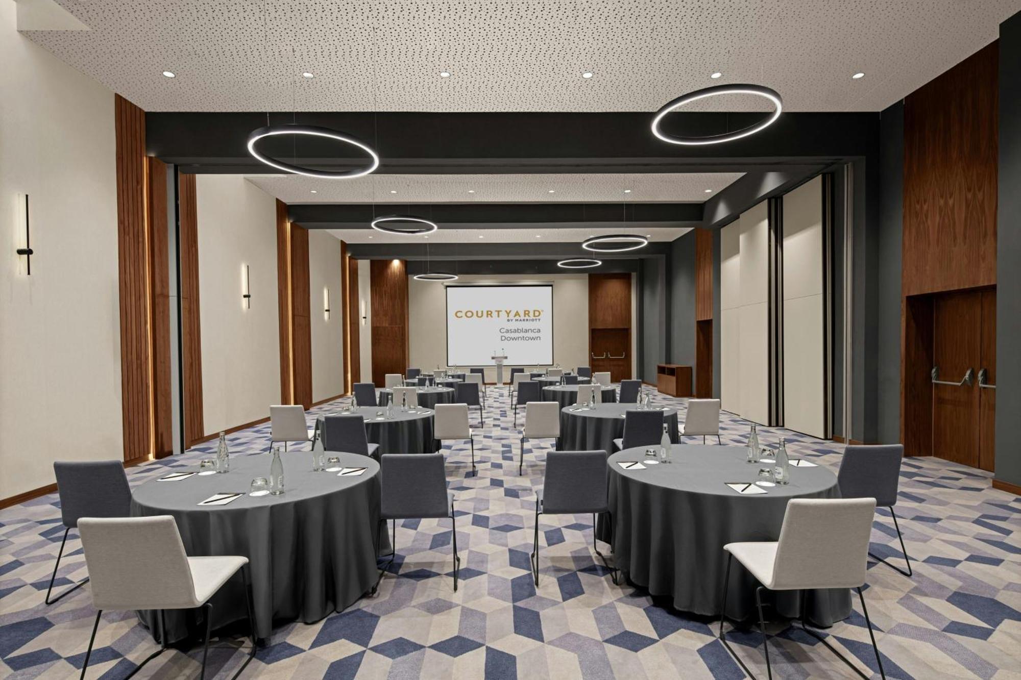 Hotel Courtyard By Marriott Downtown Casa Blanca
