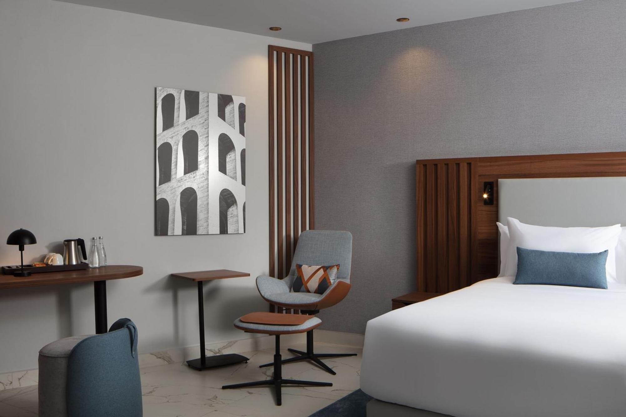 Courtyard By Marriott Downtown Hotel 4*